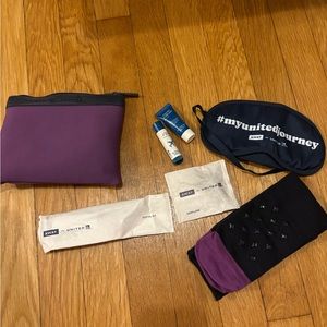 United x away travel kit